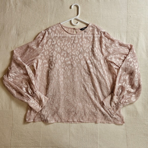 Express Tops - Express Pink Leopard Jacquard Balloon Sleeve Metallic Burnout Office Top XL